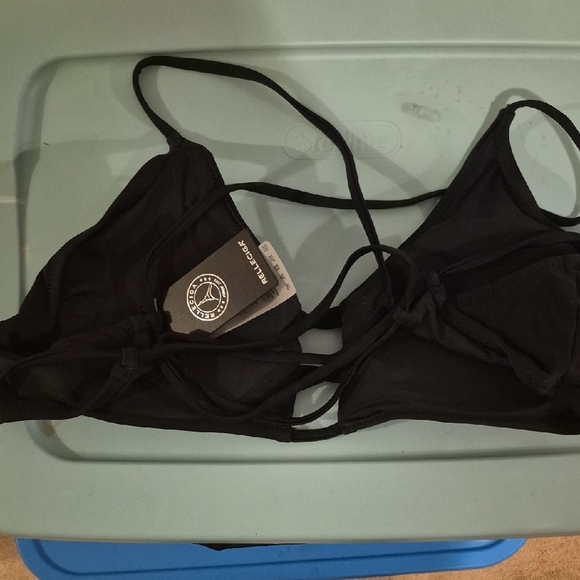 RELLECIGA Black Strappy Bikini Top - Picture 2 of 2